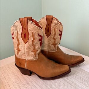 Vintage Frye Lily Western Cowgirl Boots Booties Brown Leather Short Women’s 8 B